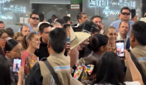 Al grito de “¡Presidenta, Presidenta!”: Sheinbaum inicia gira por Sonora en Hermosillo
