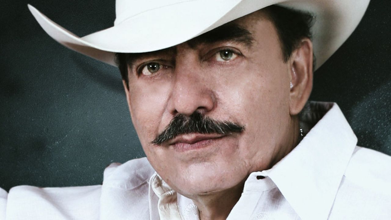 Conmovedor: Hijos de Joan Sebastian hacen esto en el sexto aniversario luctuoso del cantante