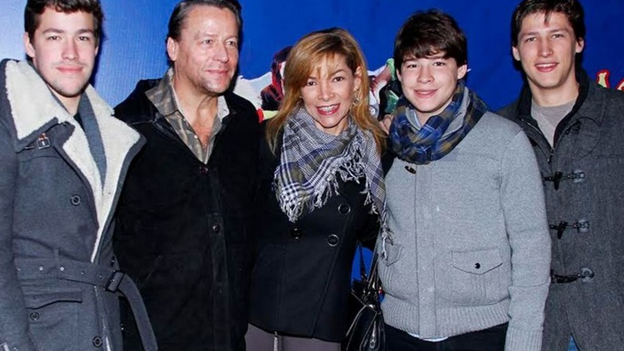 Hijo de Mary Paz Banquells, harto de que Adame ataque a su madre: “Es angustiante”