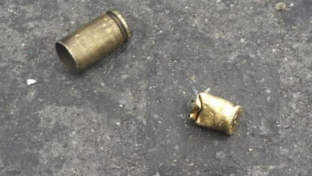 Joven es asesinado a balazos y abandonado en predio con un tiro en la cabeza; estaba putrefacto