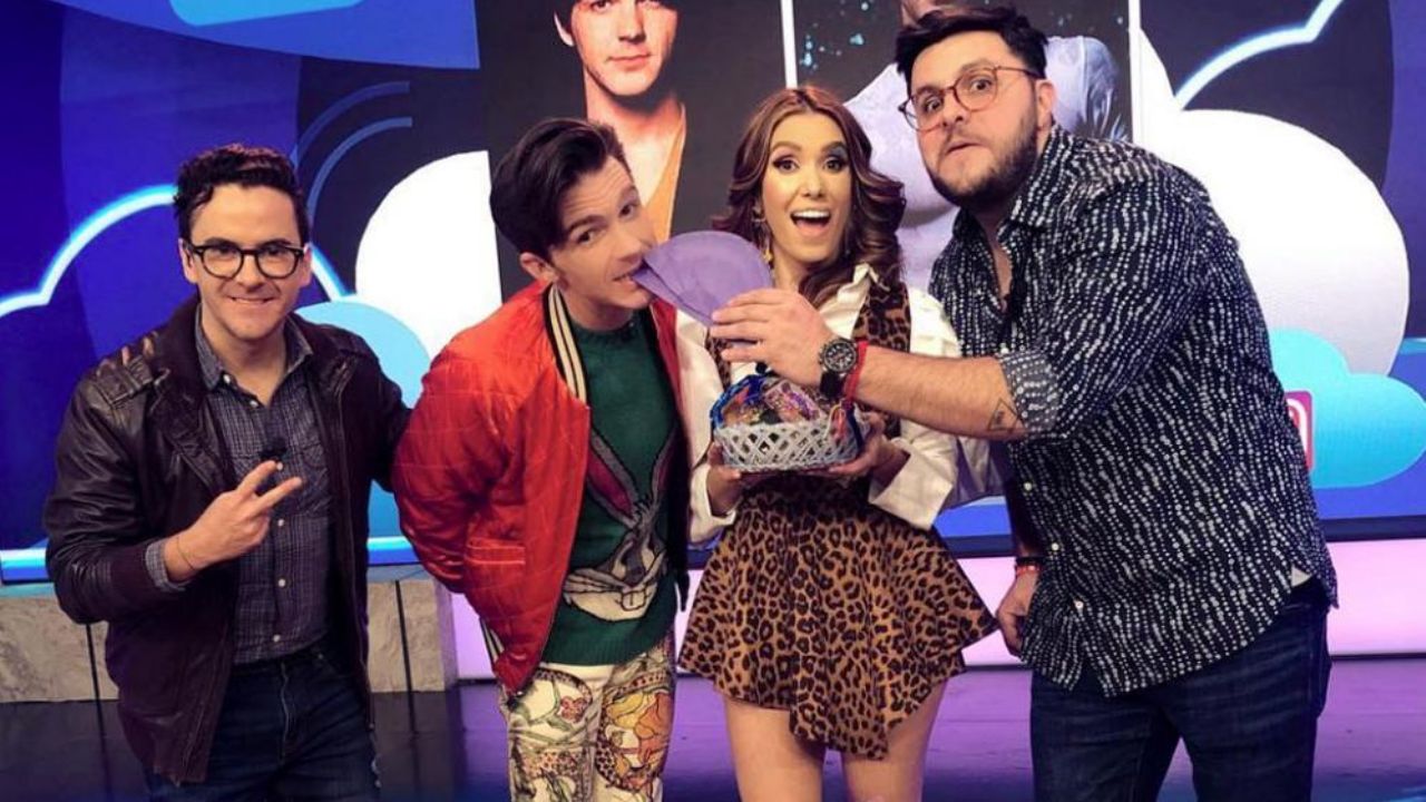 Sorpresa en Televisa: Drake Bell aparece en el programa ‘Hoy’ como conductor