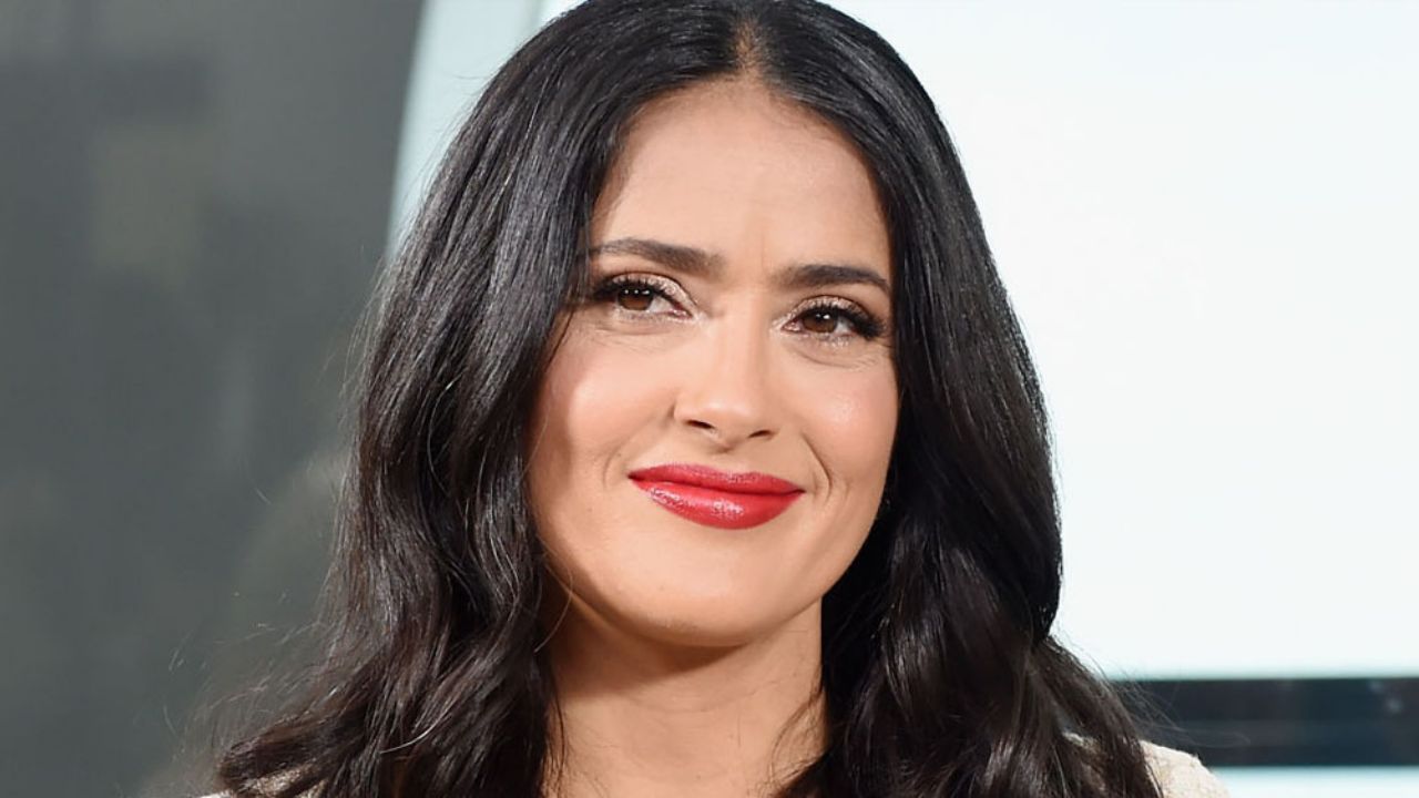 ¡Al borde de la muerte! Salma Hayek narra dura experiencia tras contagiarse del Covid-19
