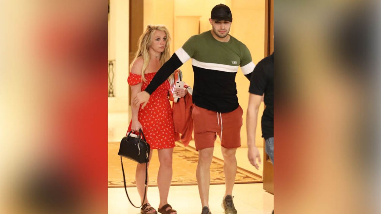 ¡Estalló contra su suegro! Novio de Britney Spears la defiende su padre: “Es un idio…”