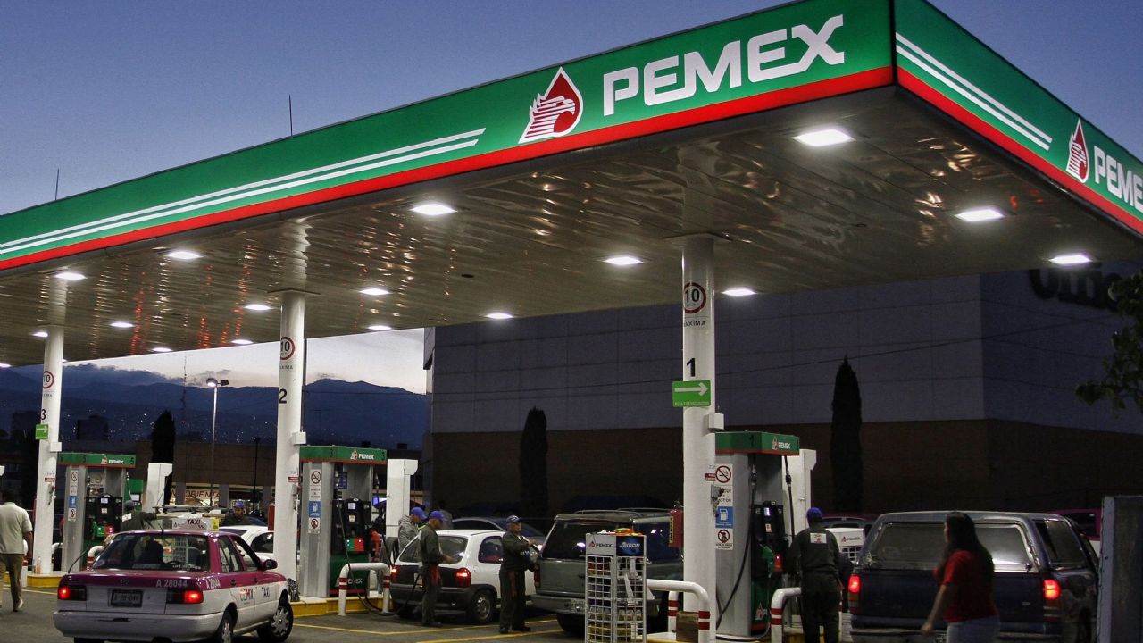 Las 5 gasolinerías más baratas de la CDMX según el C5; también las 5 gasolinerías más caras