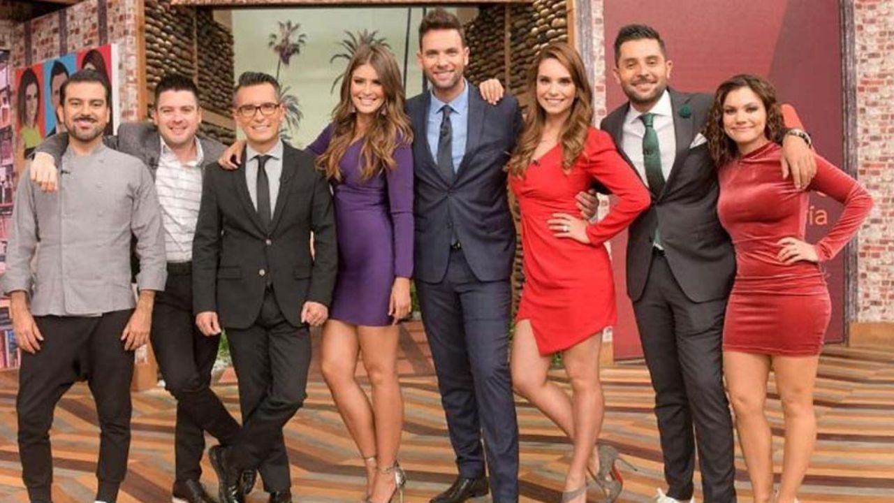¡Tiembla Televisa! Tania Rincón aparece en Instagram junto al elenco de ‘VLA’: “Puras risas”
