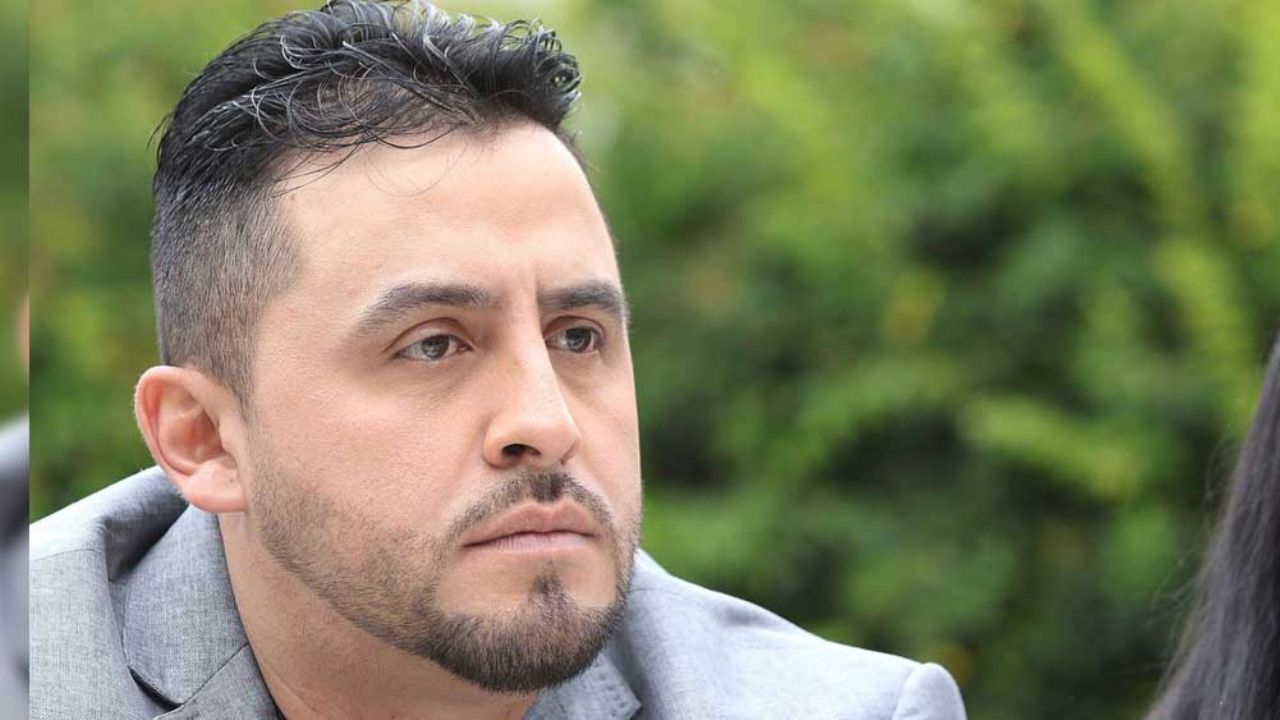 “Huev… mantenido”: Tunden a Juan Rivera en VIDEO de redes y doña Rosa lo defiende