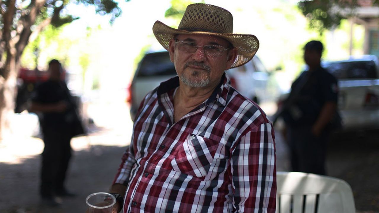 Capturan a ‘El Rojo’, implicado en asesinato de Hipólito Mora; su hermano se pronuncia