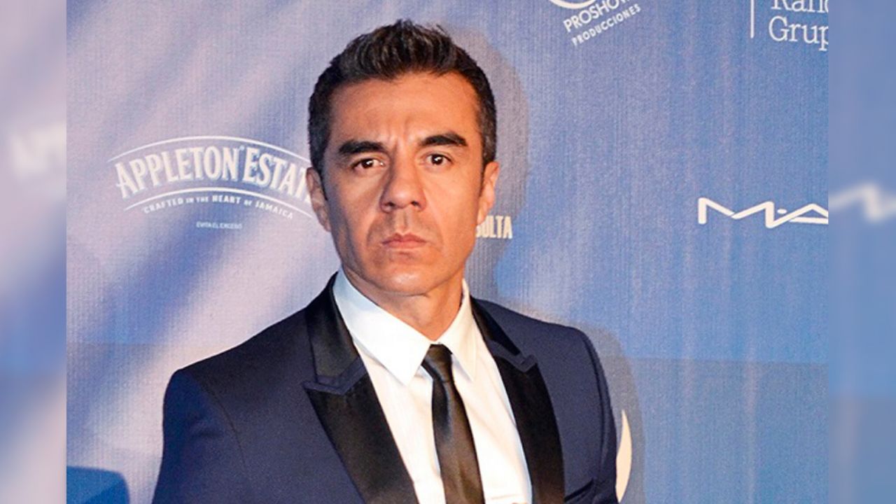 ¿Despido? Esto hará Televisa con Adrián Uribe por humillante rating de su novela