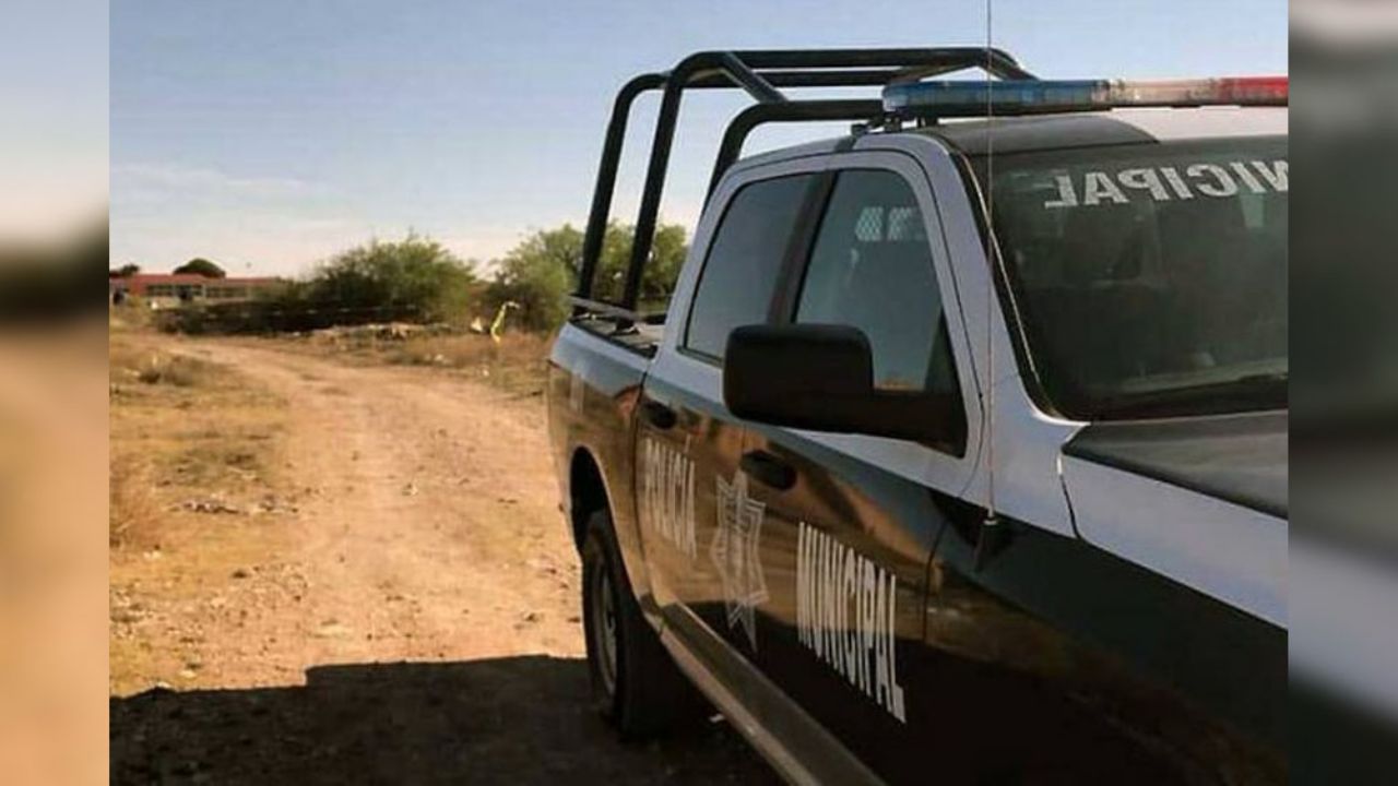 Autoridades localizan cabeza humana con ‘narcomensaje’ en terreno baldío de Zacatecas