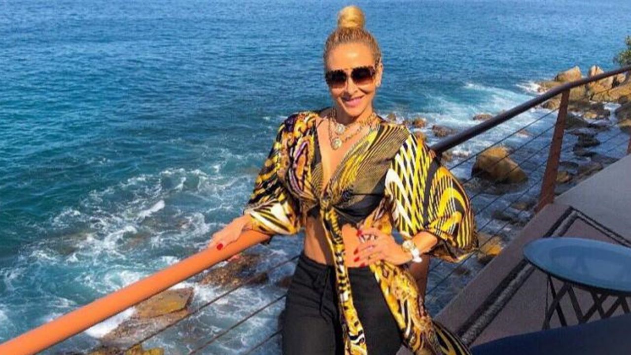 Cristy Solís, esposa del ‘Buki’, enamora a fans al lucir tremendo escote