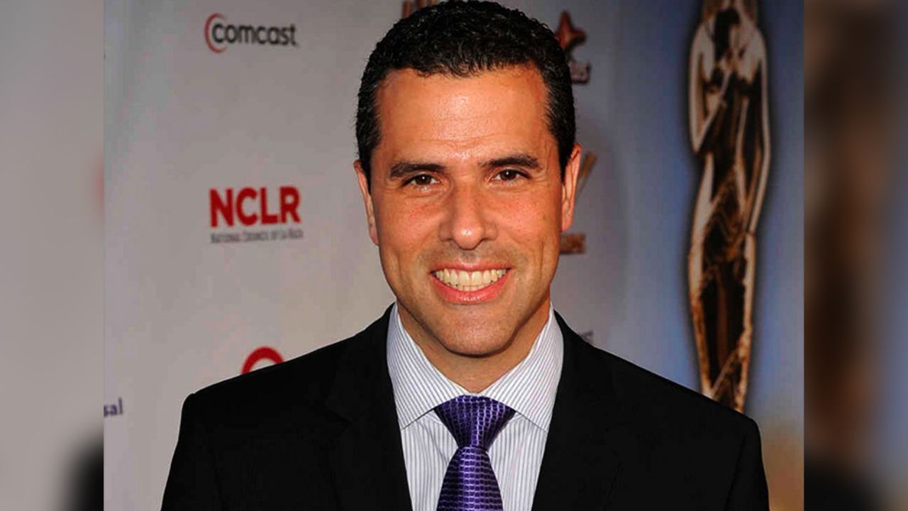 Marco Antonio Regil se viste de luto: Desconsolado, el conductor revela trágica noticia