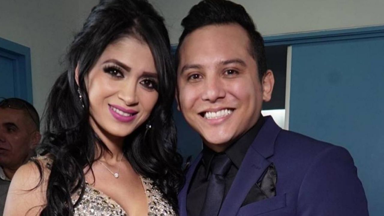 Edwin Luna defiende su amor tras supuesta infidelidad de Kimberly Flores: “Ni como ayudarte”