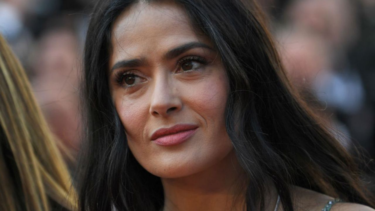 ¡Tragedia en Hollywood! Salma Hayek preocupa a sus fans al dejarse ver así en Instagram