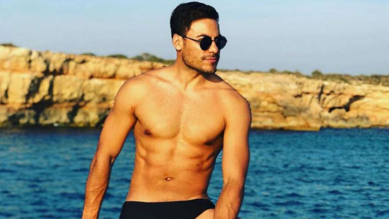 Carlos Rivera comparte ardientes FOTOS en Instagram y Cynthia Rodríguez reacciona: “¡Dios mío!”