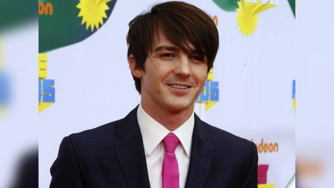 Drake Bell sorprende al compartir increíble momento con Salma Hayek