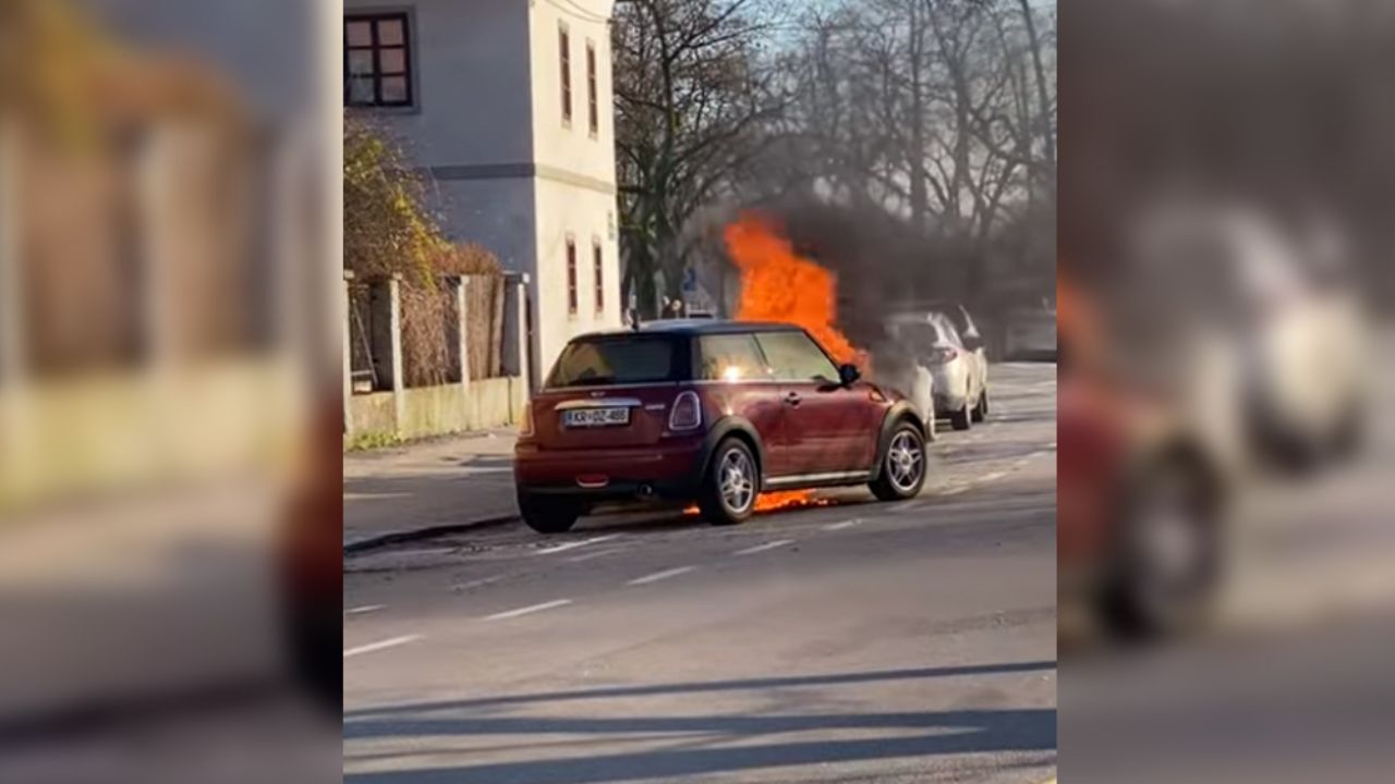 VIDEO: Coche se incendia y comienza a andar sin un conductor dentro