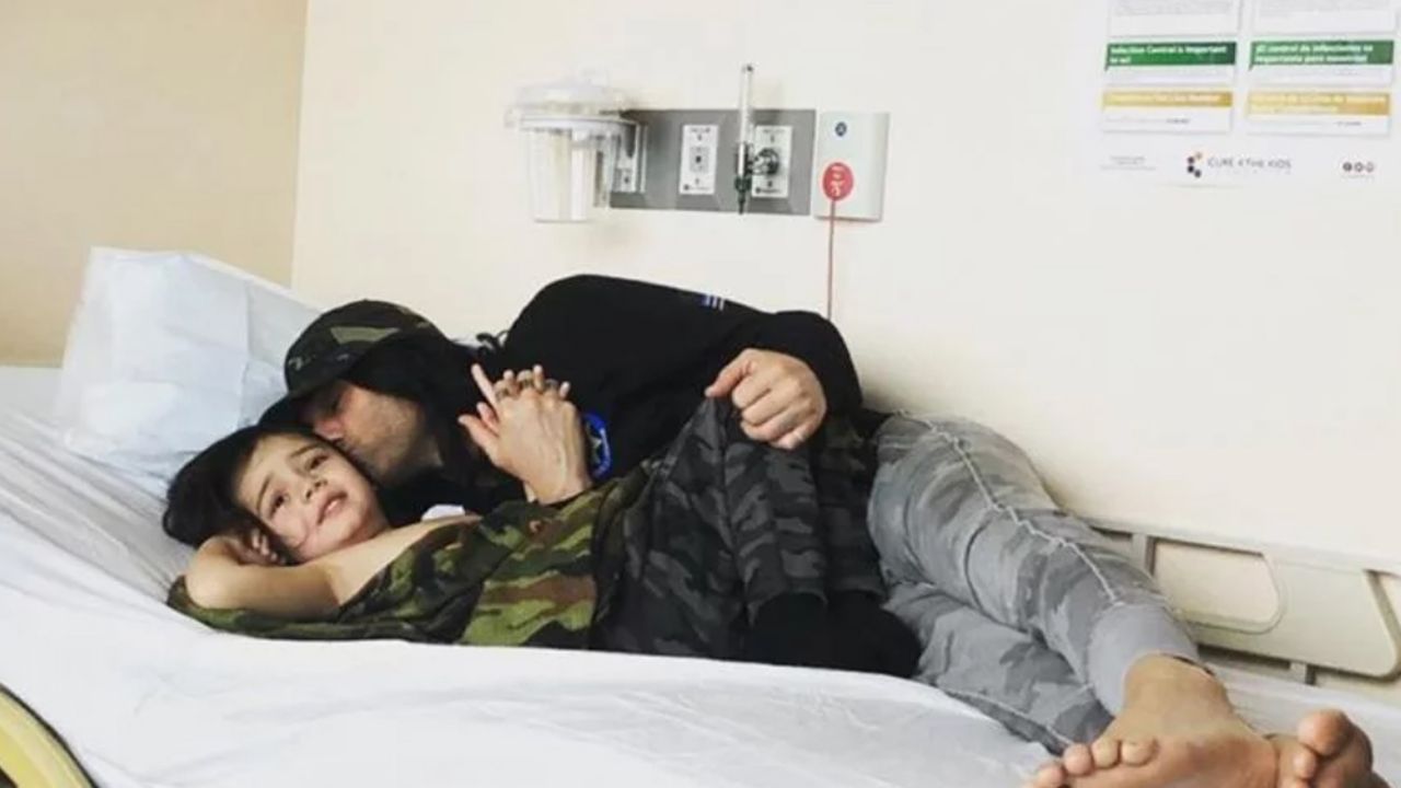 VIDEO: ¡Desgarrador! Criss Angel afeita cabeza de su hijo tras recaer en el cáncer