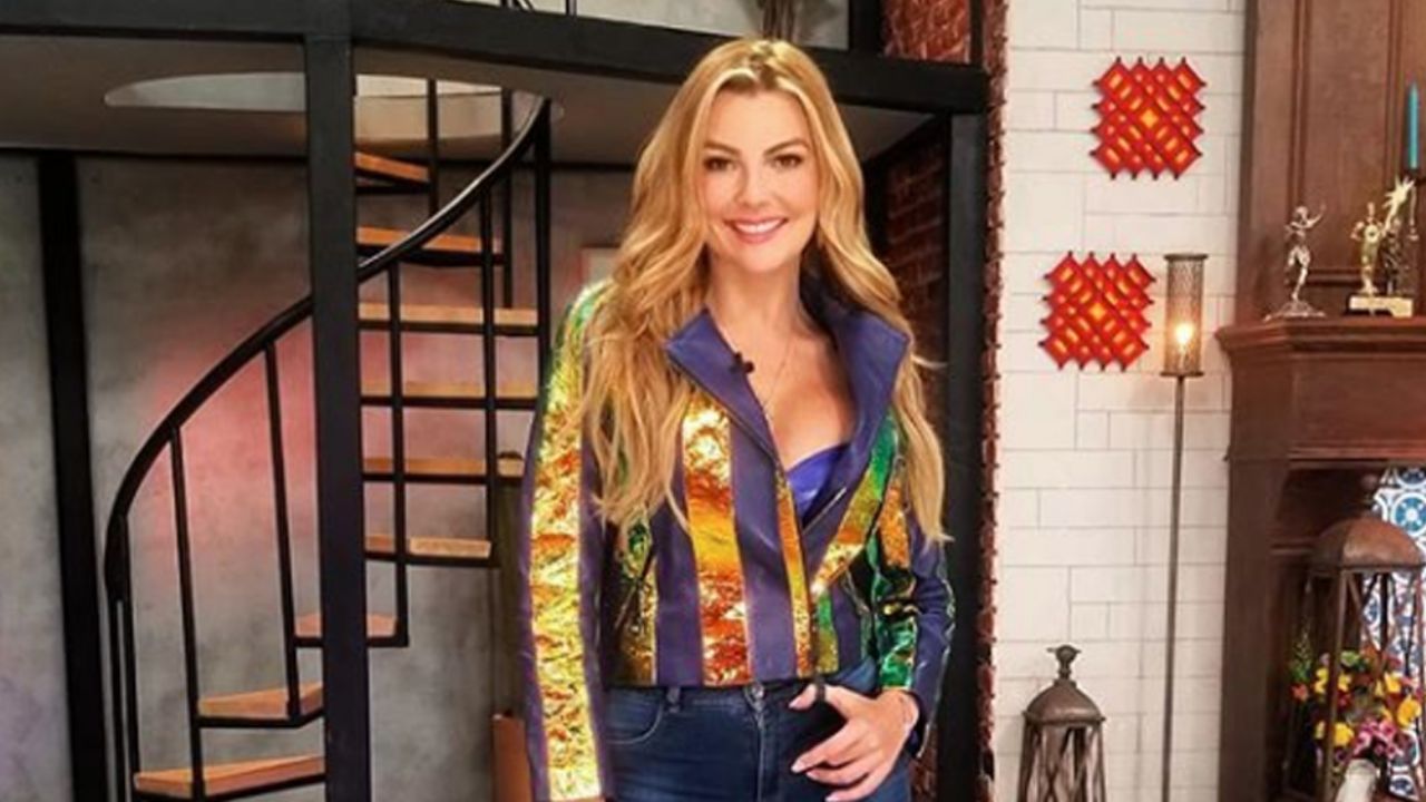 VIDEO: Marjorie de Sousa calienta enero con su bikini más atrevido