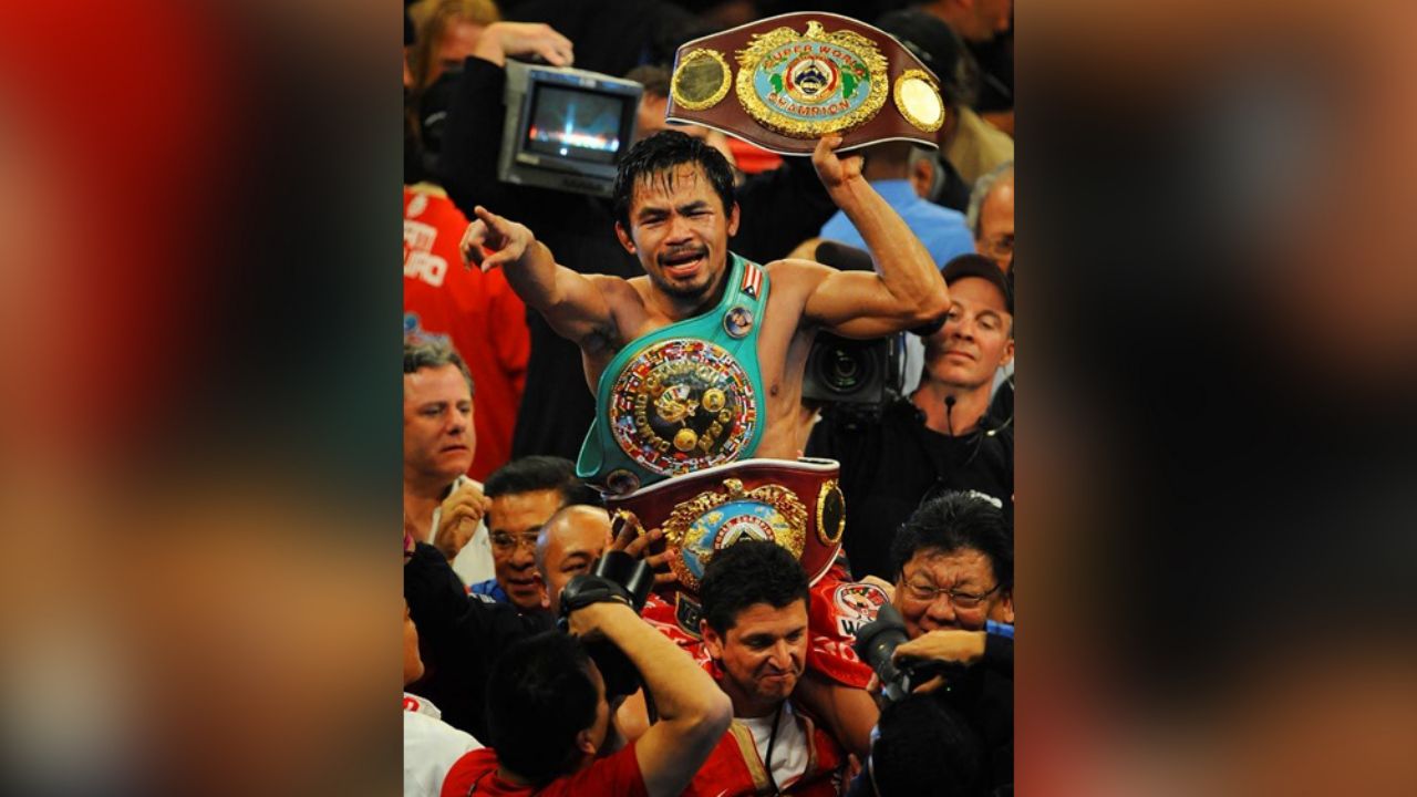 Manny Pacquiao lo consigue y se corona como el primer campeón de 4 décadas
