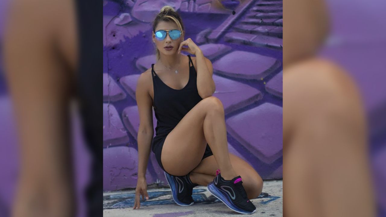 ¡Casi las enseña! Vivi Castrillón deja con la boca abierta a seguidores con escote