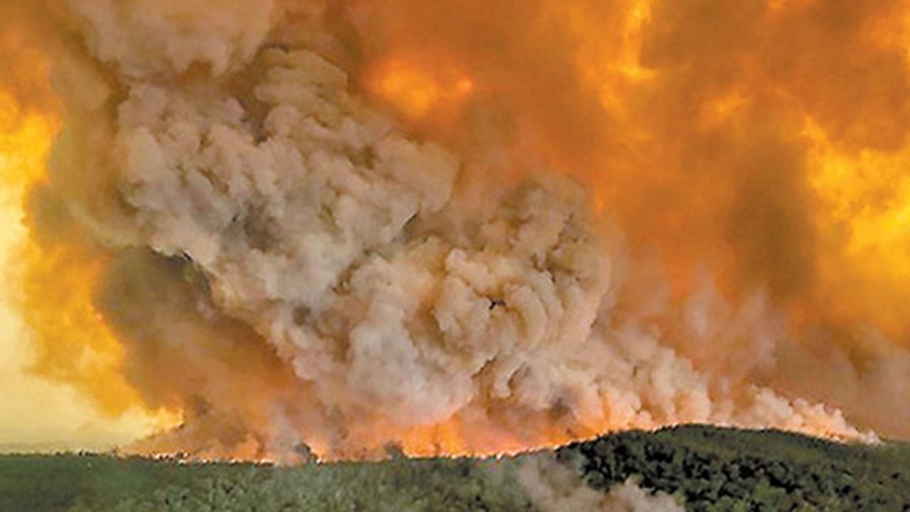 Hay ciudades ‘fantasma’ por incendios en Australia; evacúan a más de 100 mil