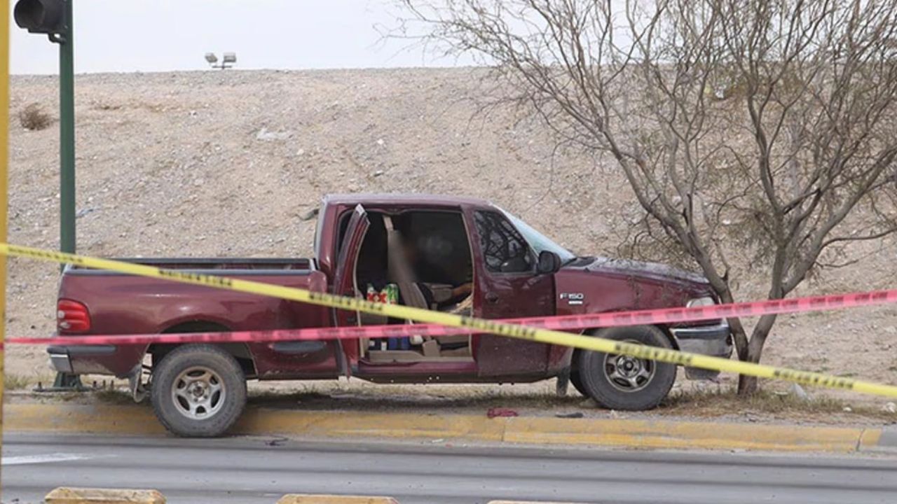 VIDEO: Sicarios graban ejecución de pareja a sangre fría en calle de Juárez