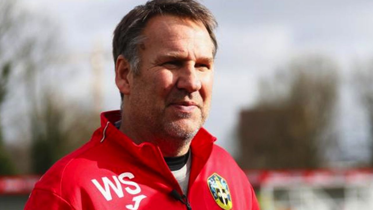 Leyenda del futbol inglés revela sus deseos suicidas y problemas mentales