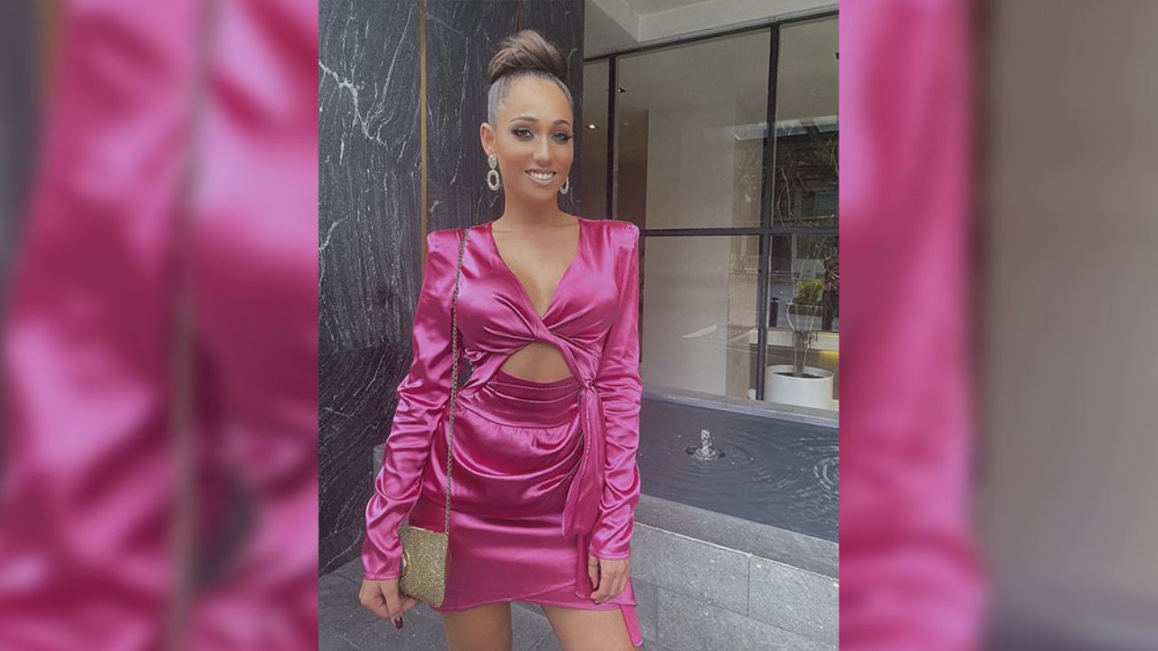 Keyla Caputo complace a sus seguidores con ardiente baile en la playa