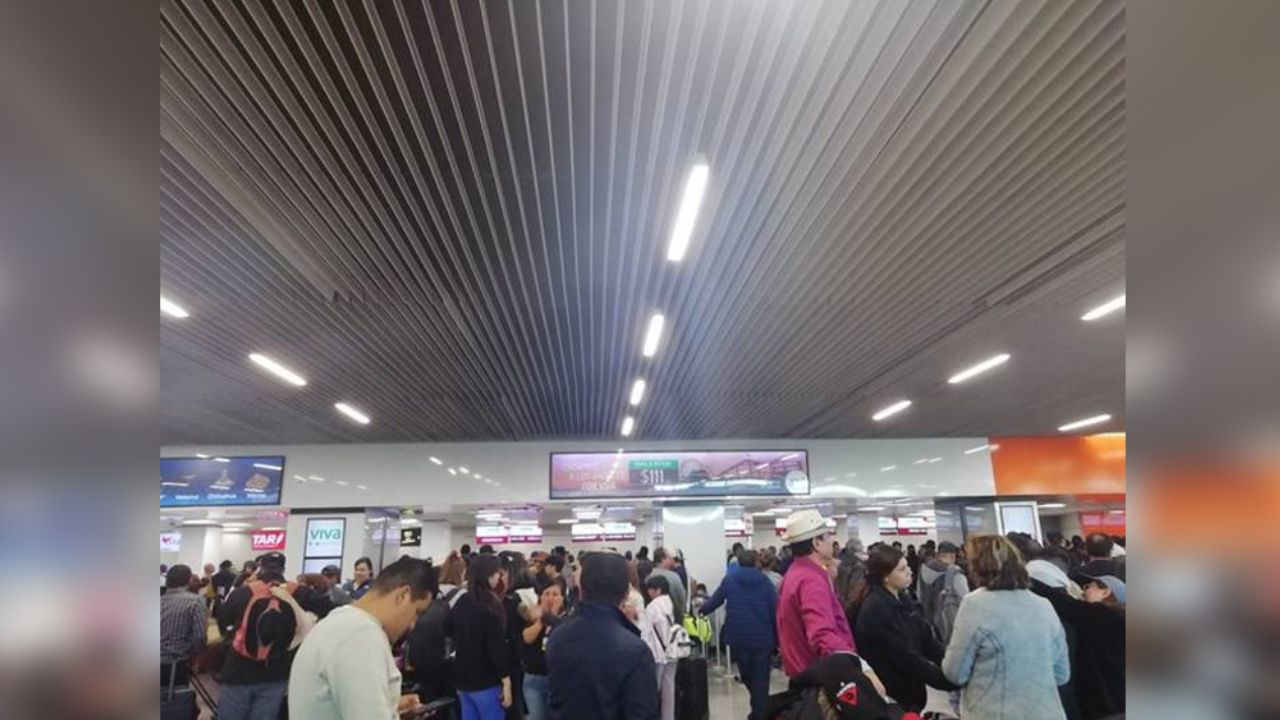 Vuelos de Viva Aerobús son cancelados y presentan demoras por esta razón