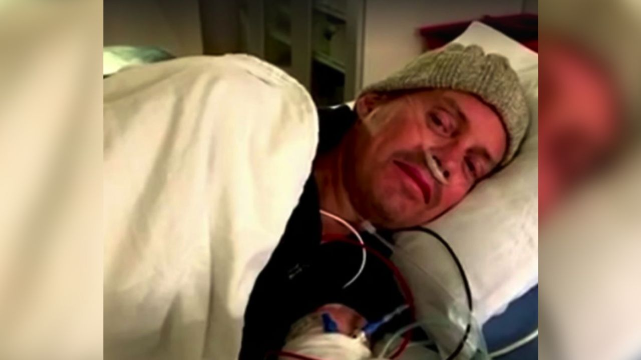 Tras años de luchar contra el cáncer, muere el actor australiano Tom Long