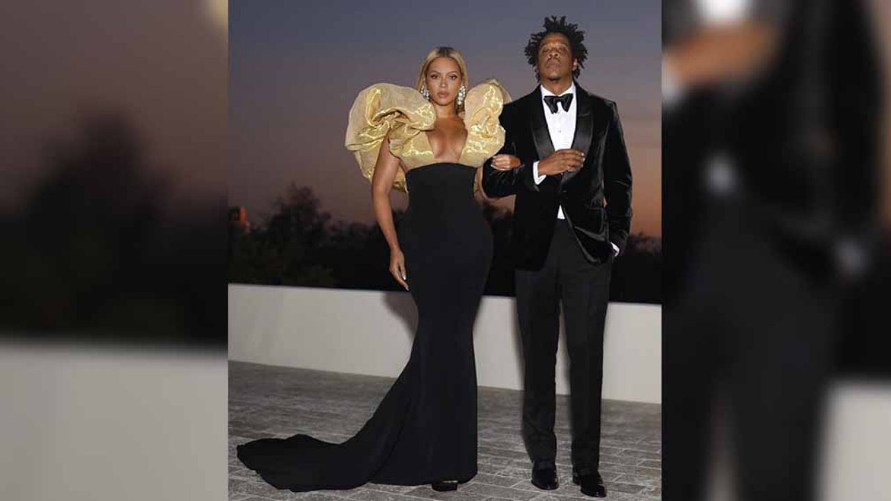 Beyoncé llega tarde a los Golden Globes, lleva su vino y no ovaciona a Phoenix