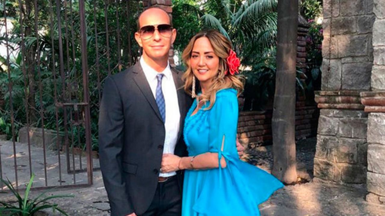 ¿Cuál infidelidad? Andrea Legarreta y Erik Rubín derrochan amor en China