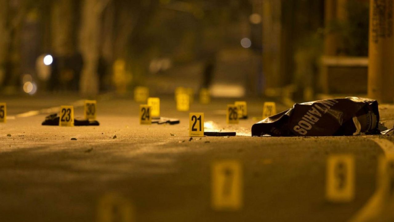 Tatuador es asesinado por disparos en la cabeza en Estado de México