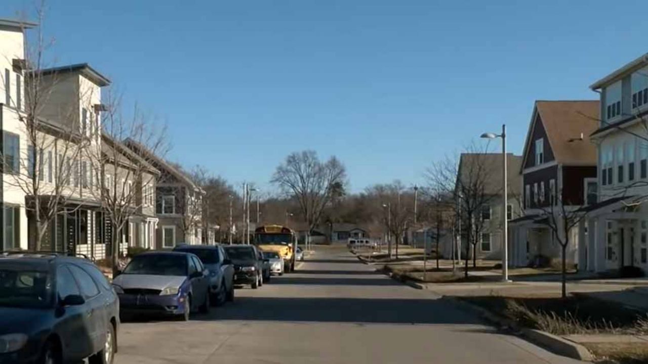 Conductor dispara a dos menores que tiraban bolas de nieve a vehículos