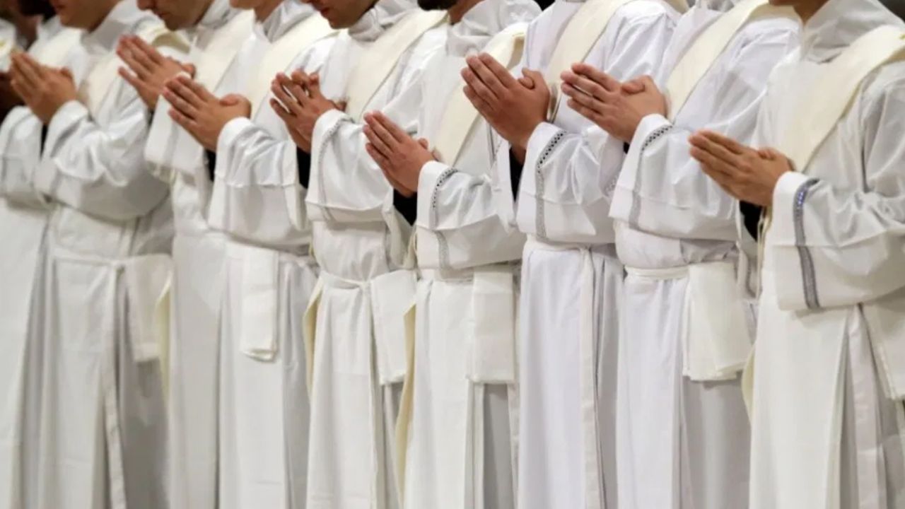 Legionarios de Cristo colaborarán con la UIF en investigación de lavado de dinero