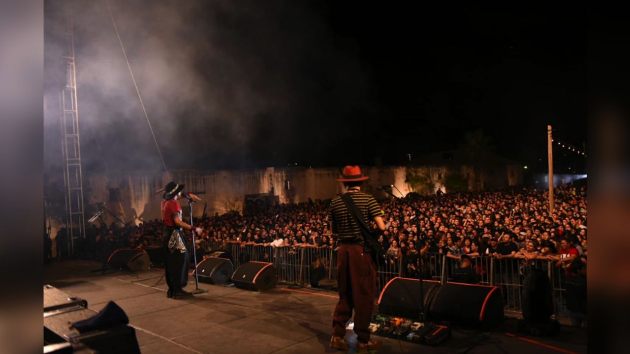 VIRAL: Usuarios piden cancelar eventos culturales en Sonora a cambio de bacheo