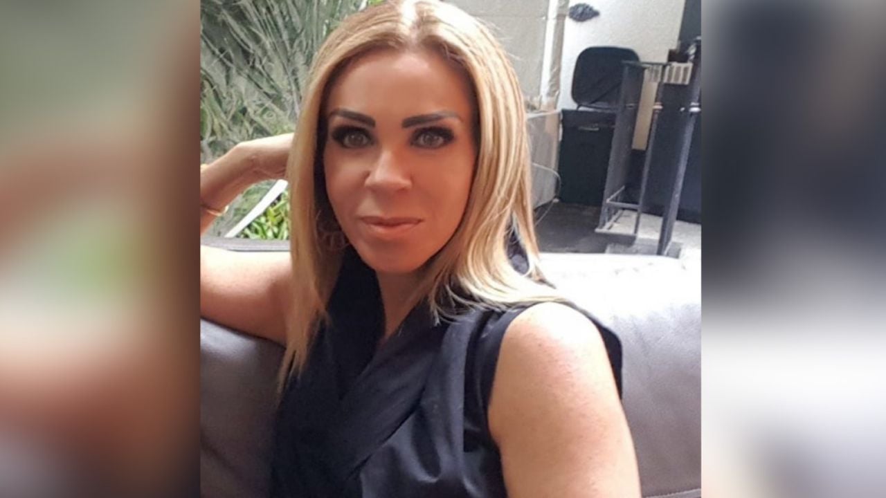 Rocío Sánchez Azuara presume su flexibilidad con atrevida pose en bikini