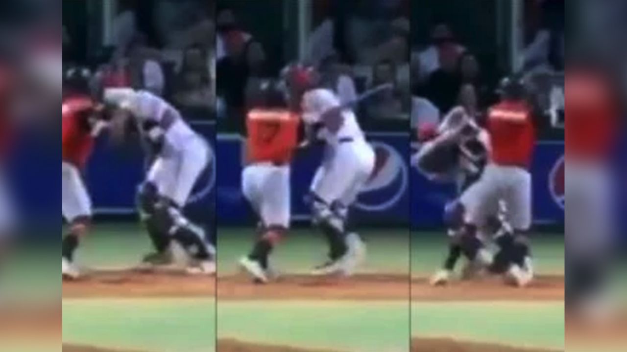 (VIDEO) Batalla campal: beisbolistas en Venezuela se agarran a golpes y batazos