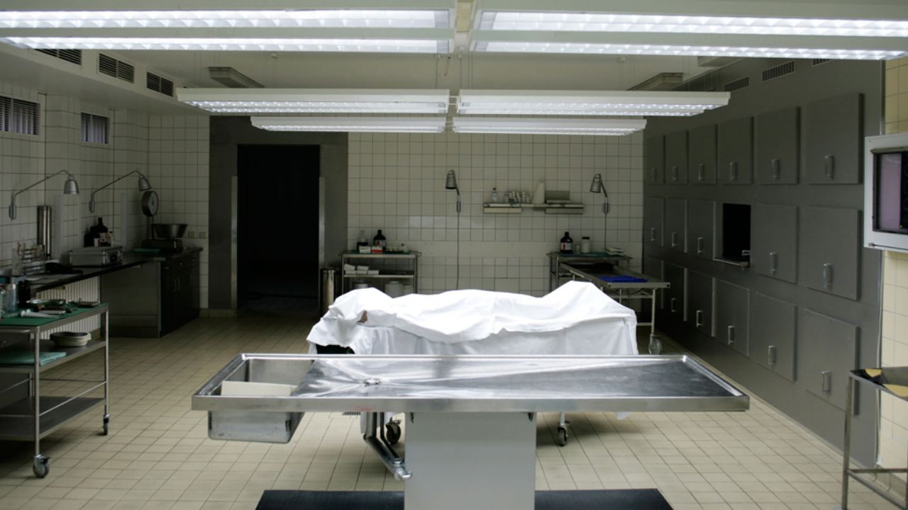 Mujer aparentemente muerta, vuelve a la vida en morgue de Pakistán