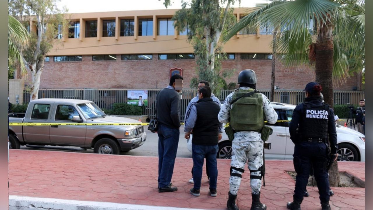 Niño que disparó en colegio iba vestido como los agresores de Columbine