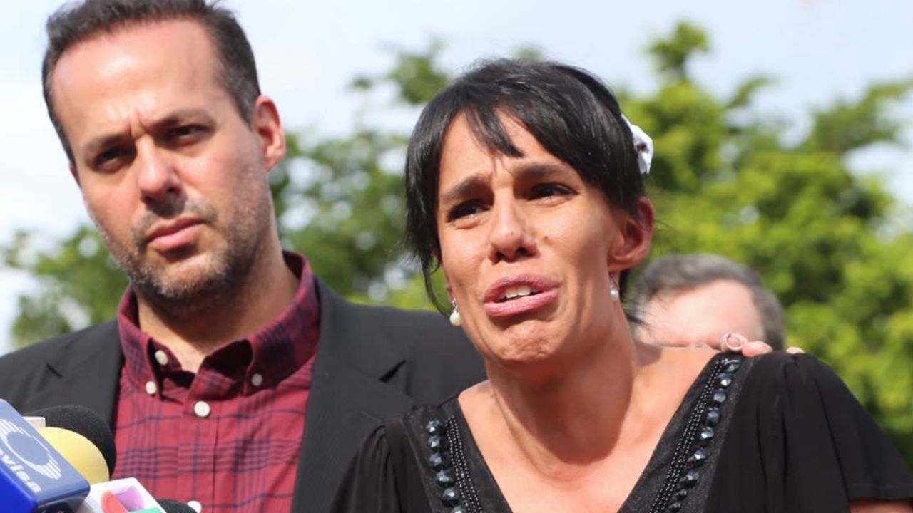 ¡Guerra legal contra Sarita! Hijos de José José ‘sacan las garras’ por herencia