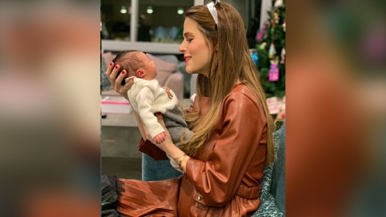 “Qué bellas”: Claudia Álvarez enternece al posar desnuda con su recién nacida