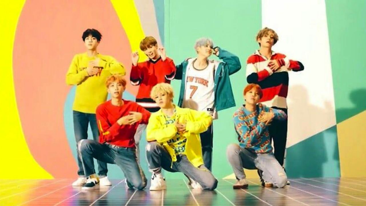 ¡Nuevo récord para BTS! El video ‘DNA’ supera 900 millones de reproducciones