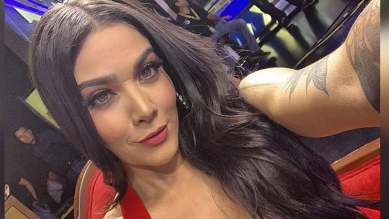 Érika Fernández festeja la llegada del viernes con candente baile