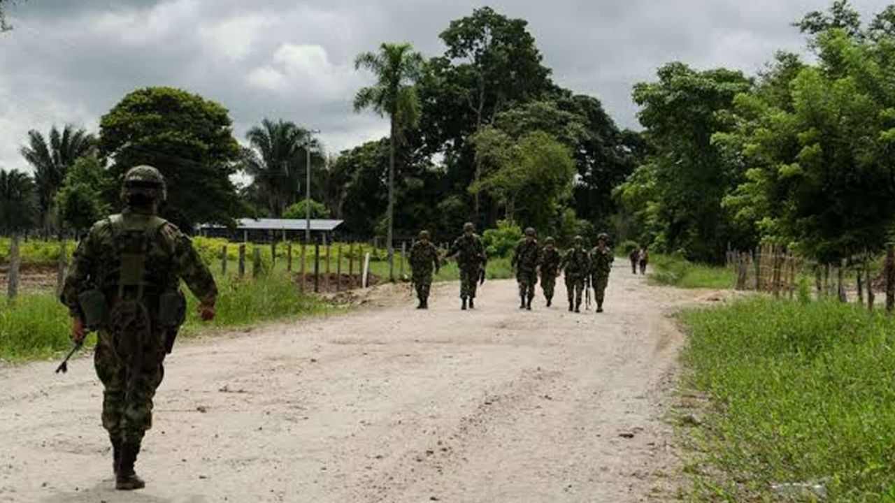 Base militar Colombiana es víctima de un ataque terrorista