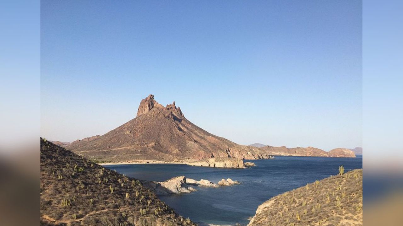 Acceso al cerro Tetakawi es bloqueado por un cerco perimetral