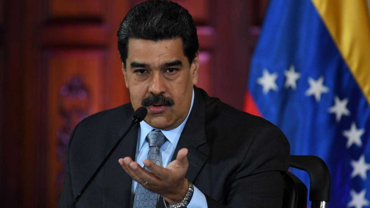 Nicolás Maduro sube el salario en Venezuela en medio de la hiperinflación