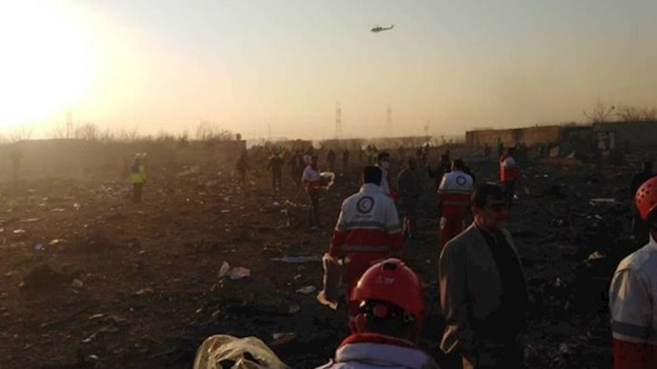 Irán concede acceso a Ucrania a la caja negra del avión caído en Teherán