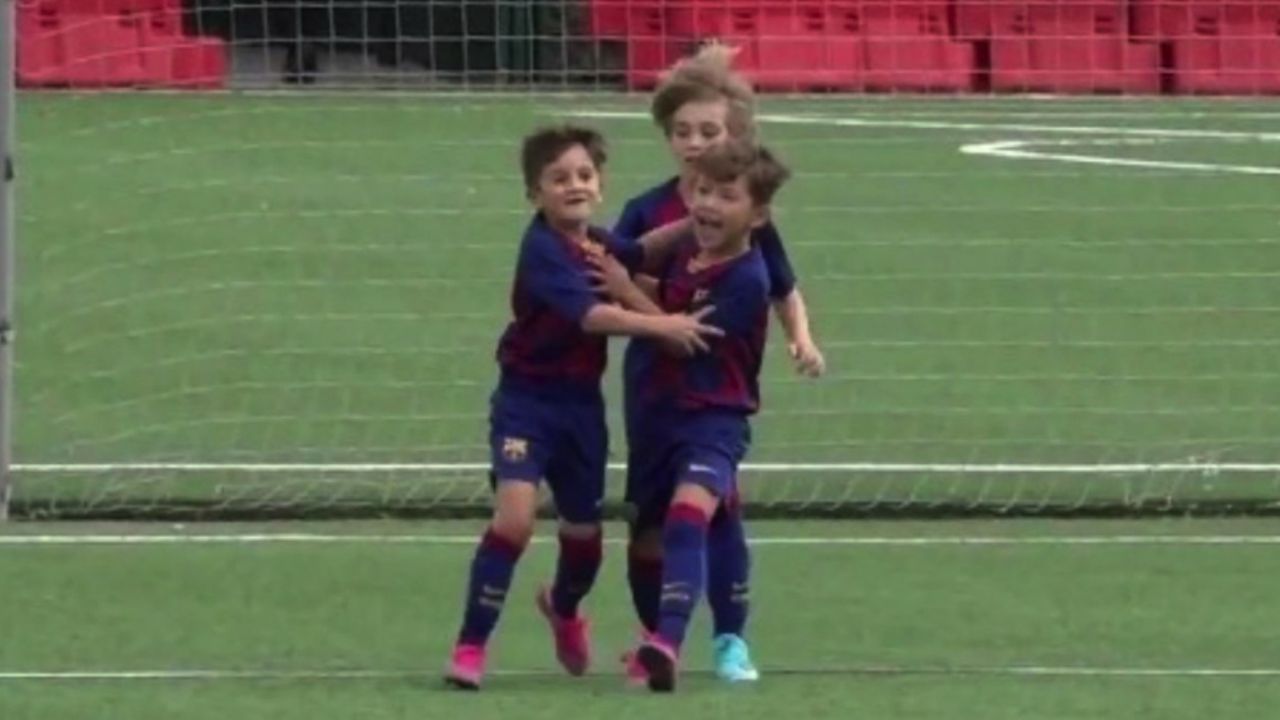 VIDEO: Thiago Messi se viraliza en redes tras meter un gol con el Barcelona