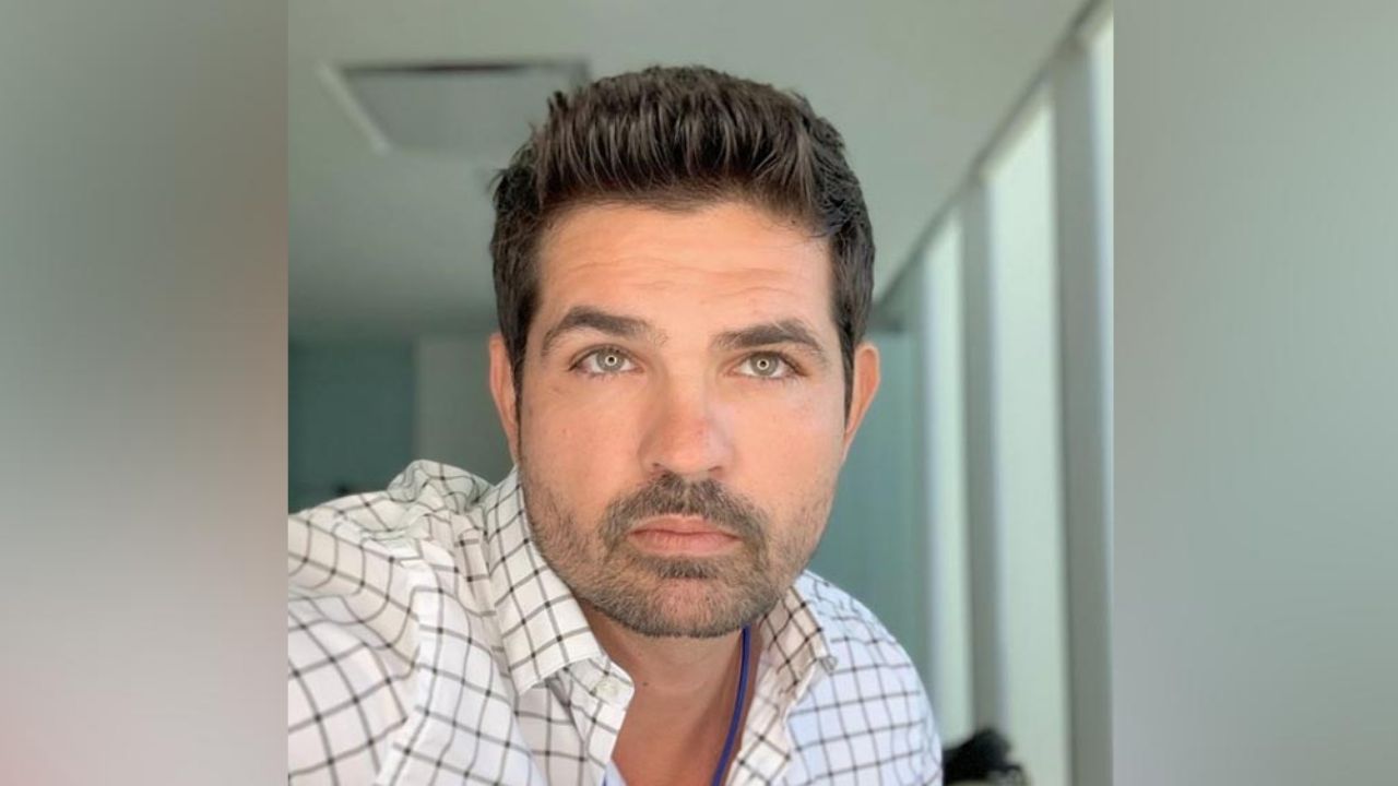 En medio de un asalto, sujetos impactan el automóvil de Ferdinando Valencia